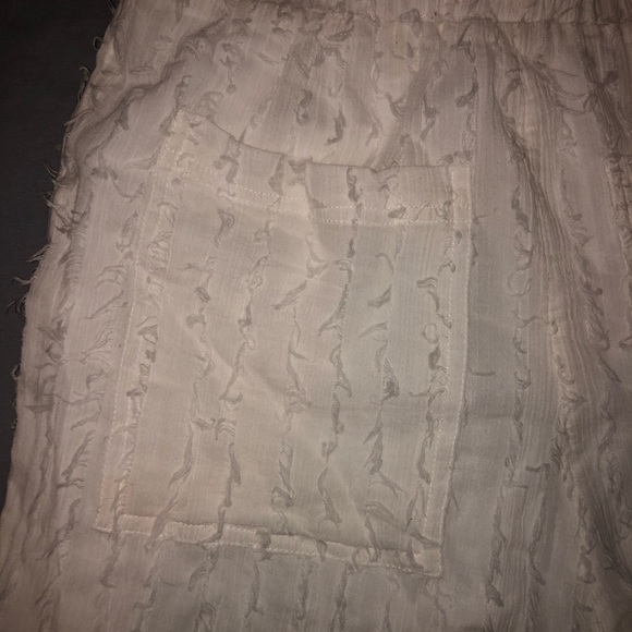 Urban Outfitters Textured White Pocket Shorts NWT - Picture 9 of 9